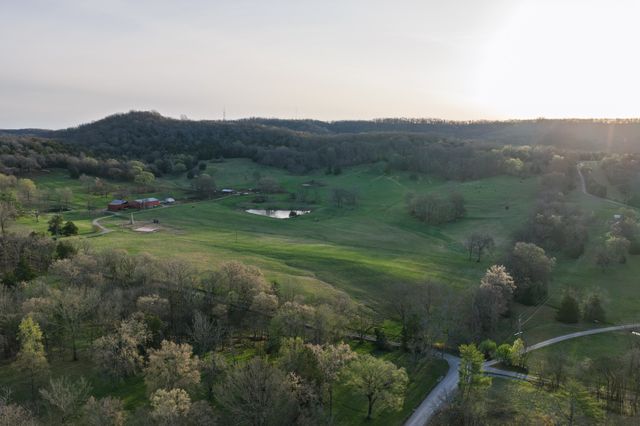 1652 Guy Ferrell Rd, Franklin, TN 37067