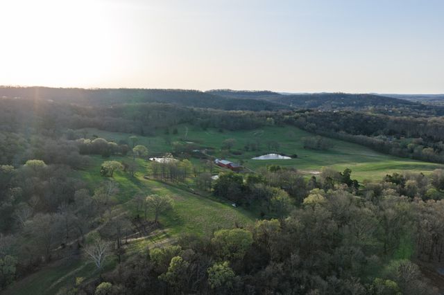 1652 Guy Ferrell Rd, Franklin, TN 37067