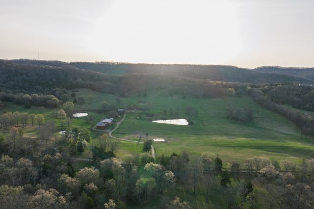 1652 Guy Ferrell Rd, Franklin, TN 37067