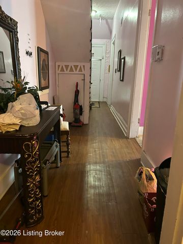 2017 W Jefferson St, Louisville, KY 40203