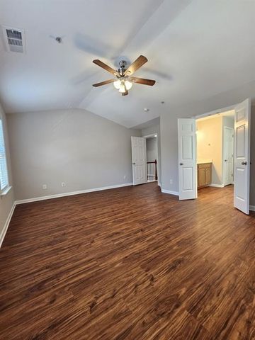 3352 Castleberry Village Circle, Cumming, GA 30040