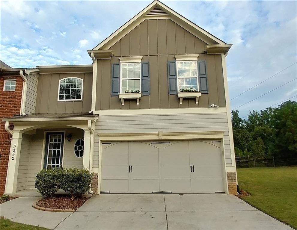 3352 Castleberry Village Circle, Cumming, GA 30040