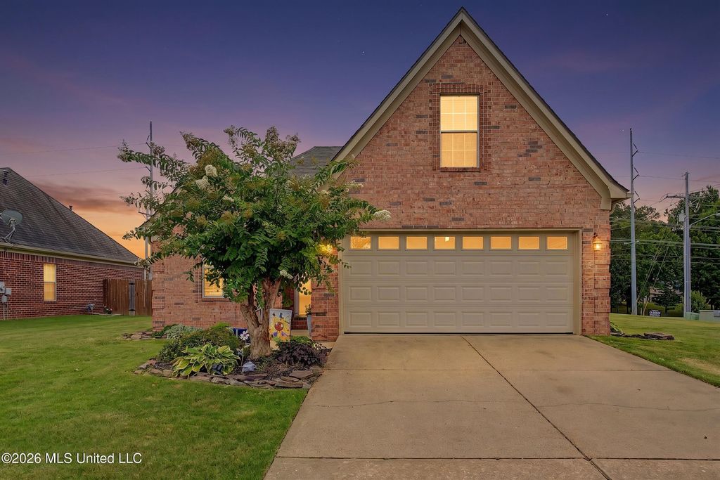 5981 Sheffield Drive, Southaven, MS 38671 — exterior