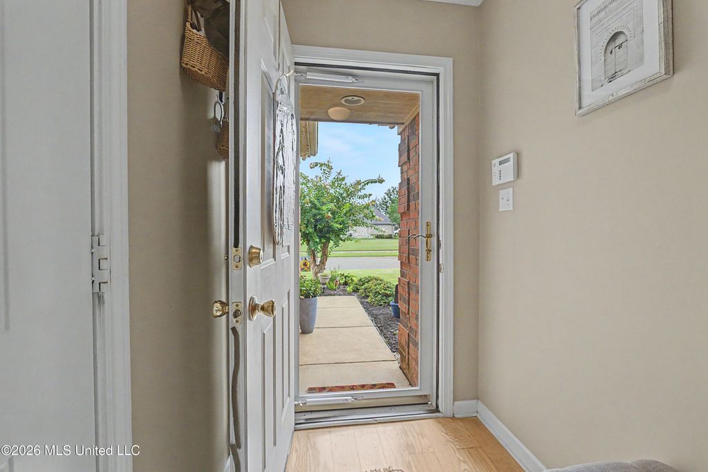 5981 Sheffield Drive, Southaven, MS 38671 — photo 5