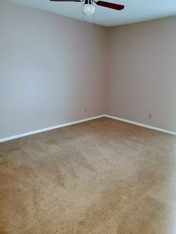 250 El Dorado 296, Webster, TX 77598