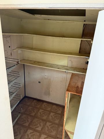 17226 Community Street, Lansing, IL 60438