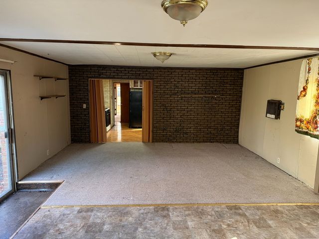 17226 Community Street, Lansing, IL 60438