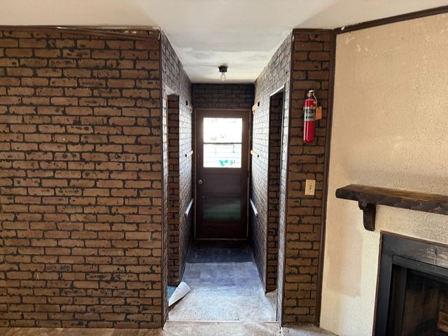 17226 Community Street, Lansing, IL 60438