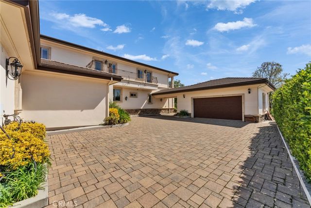 4117 Mount Baldy Road, Claremont, CA 91711