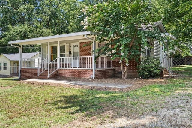 208 Tomberlin Road, Mount Holly, NC 28120
