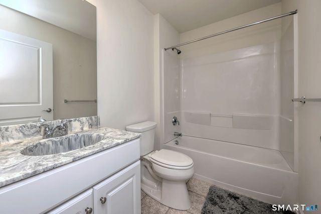 104 Cherry Circle 104, Prospect, CT 06712