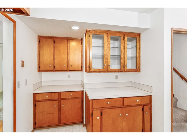 5010 Sw MILES St, Portland, OR 97219