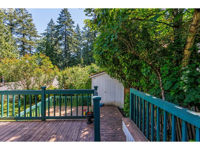 5010 Sw MILES St, Portland, OR 97219