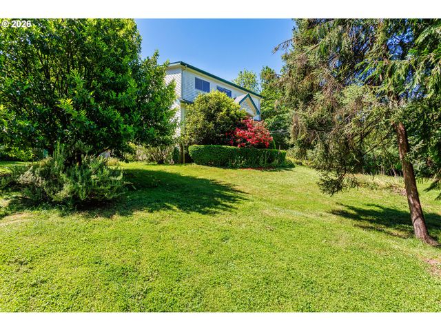 5010 Sw MILES St, Portland, OR 97219