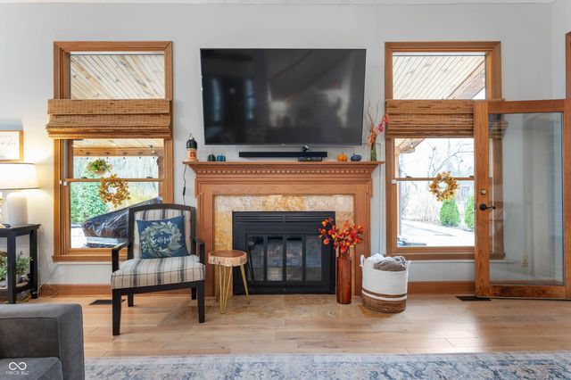 11612 Victoria Court, Carmel, IN 46033