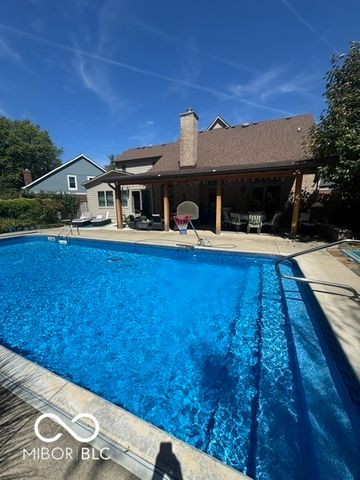 11612 Victoria Court, Carmel, IN 46033