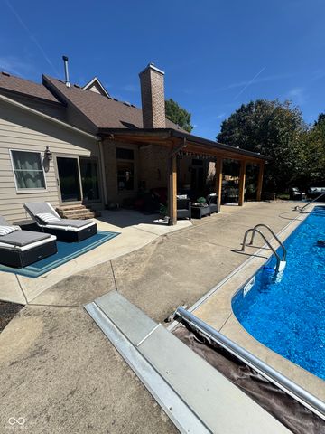 11612 Victoria Court, Carmel, IN 46033