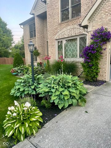 11612 Victoria Court, Carmel, IN 46033