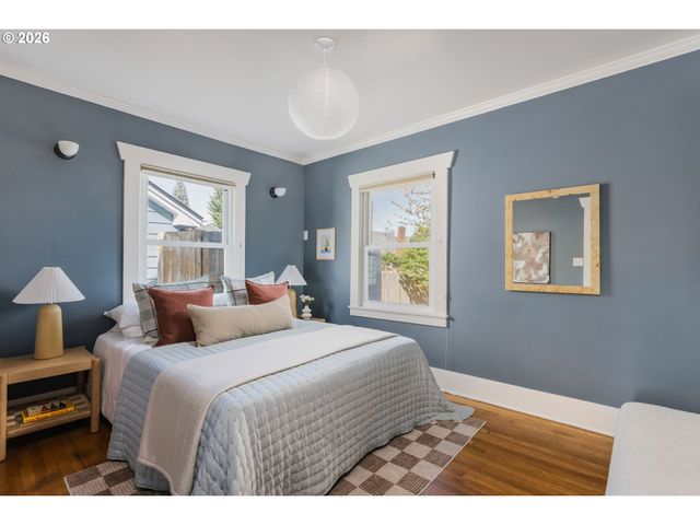 7236 N FENWICK Ave, Portland, OR 97217