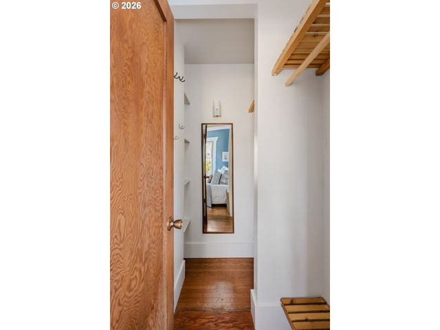 7236 N FENWICK Ave, Portland, OR 97217