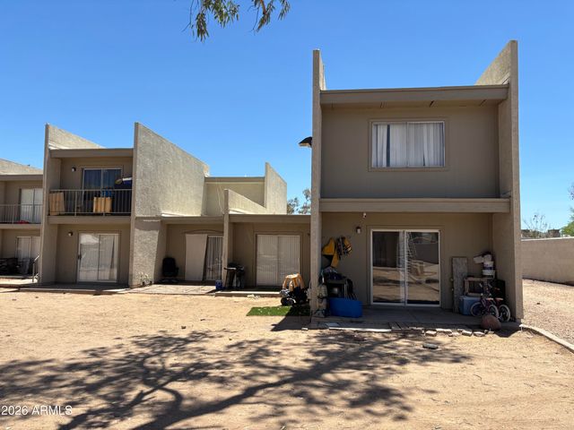 2802 E MARCONI Avenue, Phoenix, AZ 85032