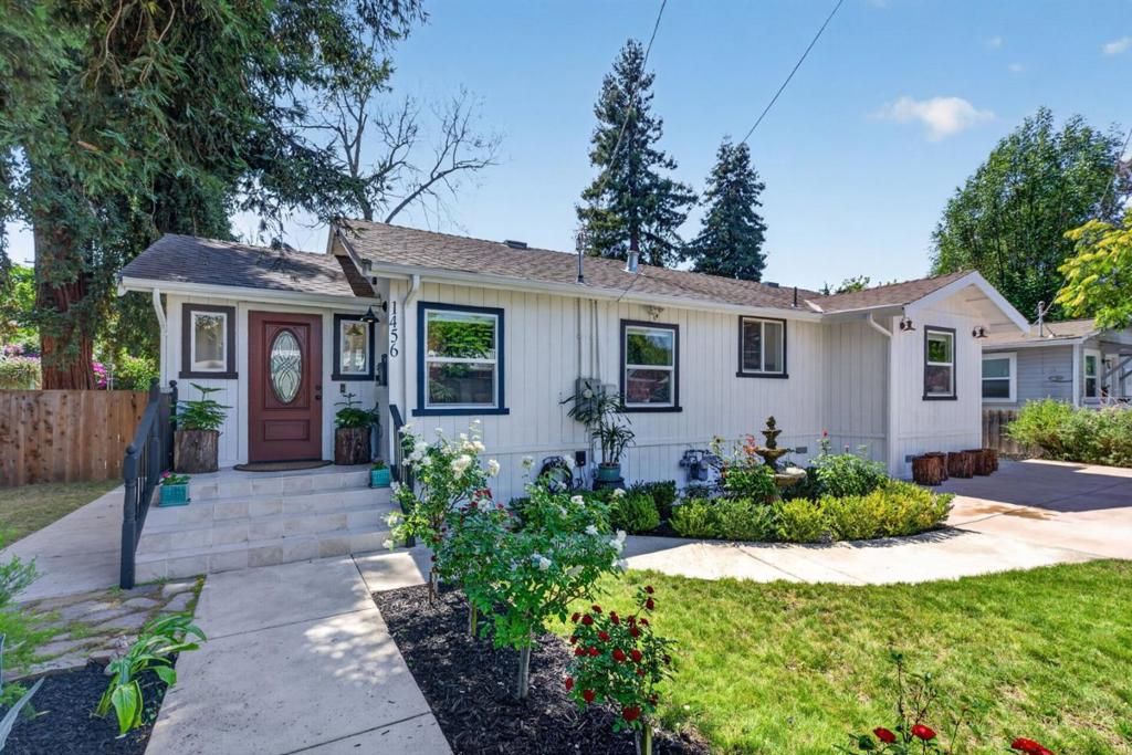 Image 1 of property listing at 1456 B Street, Hayward, CA 94541