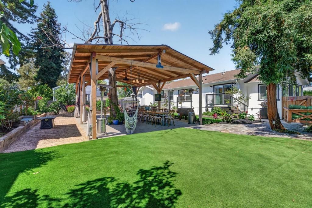 Image 38 of property listing at 1456 B Street, Hayward, CA 94541