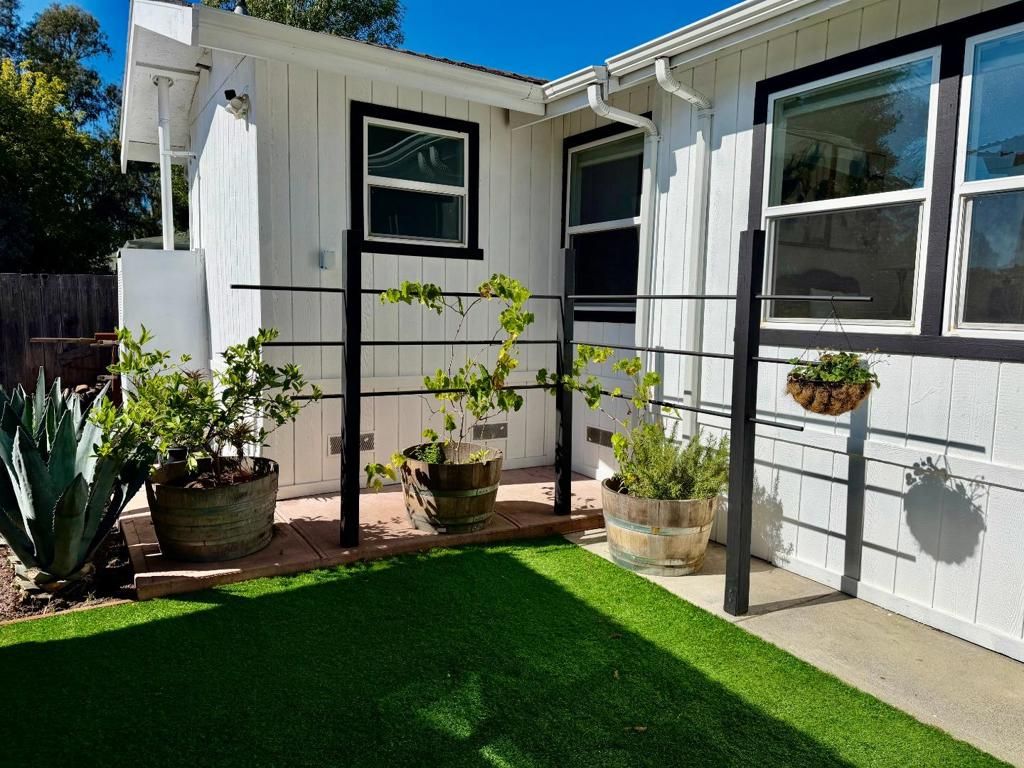 Image 42 of property listing at 1456 B Street, Hayward, CA 94541