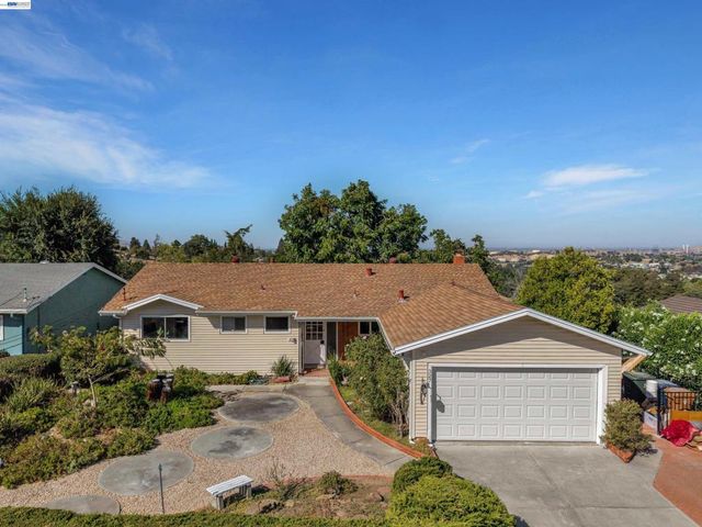 327 Kingston Ave, Martinez, CA 94553