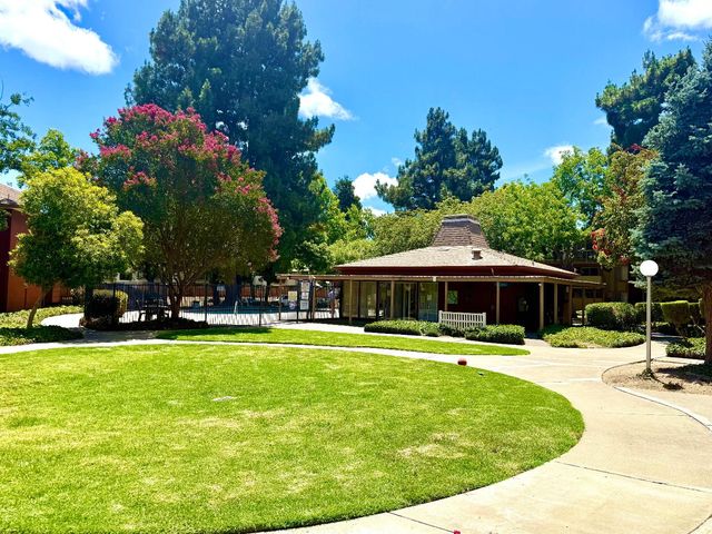 38455 Bronson Street 325, Fremont, CA 94536