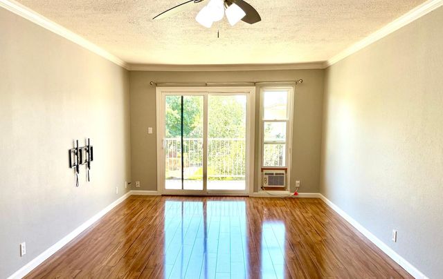 38455 Bronson Street 325, Fremont, CA 94536