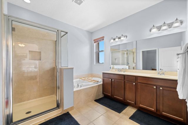 11561 SW Rowena Street, Port St. Lucie, FL 34987