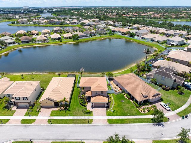 11561 SW Rowena Street, Port St. Lucie, FL 34987