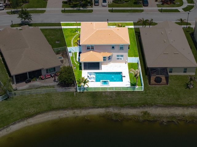11561 SW Rowena Street, Port St. Lucie, FL 34987