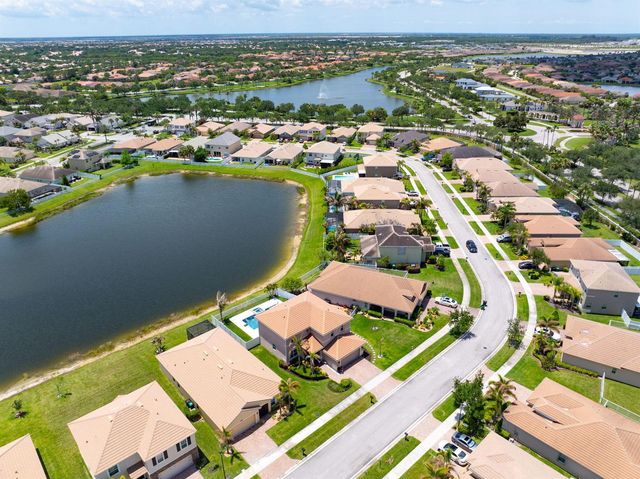 11561 SW Rowena Street, Port St. Lucie, FL 34987