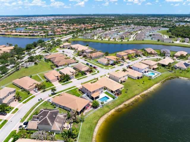 11561 SW Rowena Street, Port St. Lucie, FL 34987