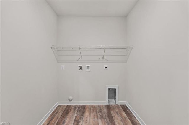 9213 Moldova RD, Chesterfield, VA 23832