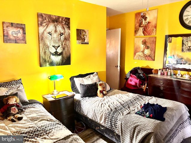 1239 E CARDEZA ST, Philadelphia, PA 19119