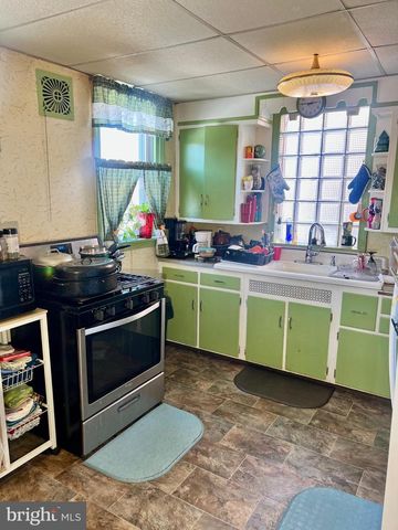 1239 E CARDEZA ST, Philadelphia, PA 19119