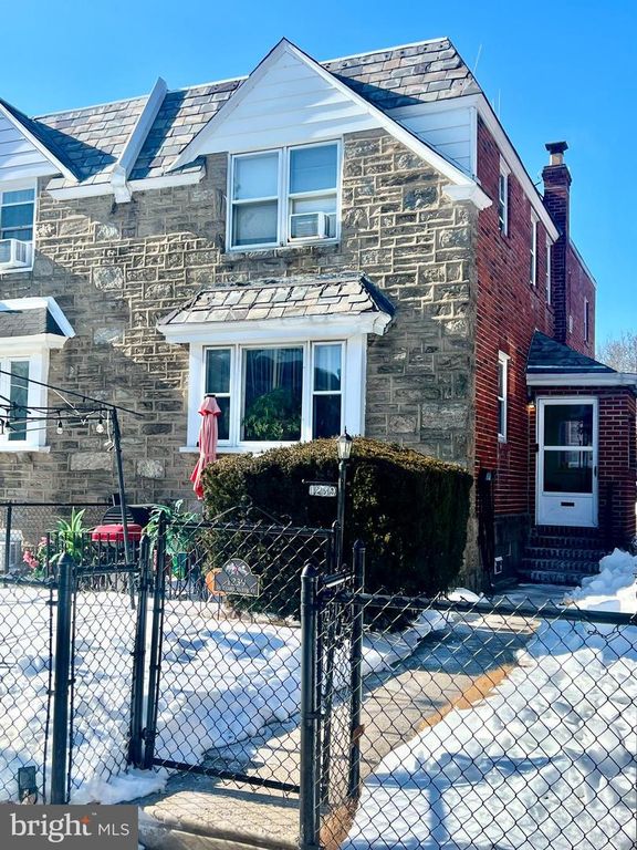 1239 E CARDEZA ST, Philadelphia, PA 19119