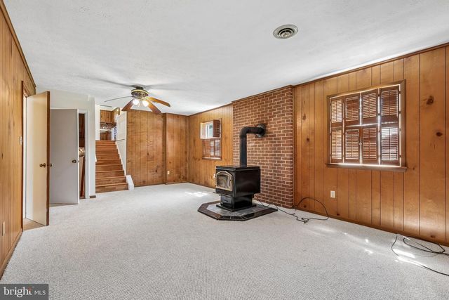 10117 BURWELL RD, Nokesville, VA 20181