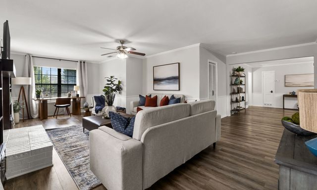 10025 Olmos Drive, Dallas, TX 75218