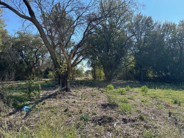 5617 Lake Granbury Trail, Granbury, TX 76048
