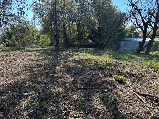 5617 Lake Granbury Trail, Granbury, TX 76048