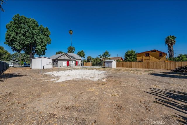 3342 Eucalyptus Avenue, Riverside, CA 92507