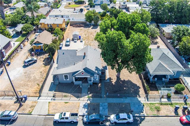 3342 Eucalyptus Avenue, Riverside, CA 92507
