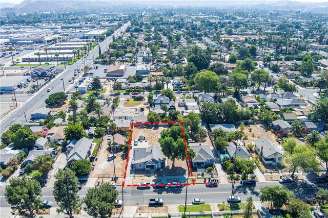 3342 Eucalyptus Avenue, Riverside, CA 92507