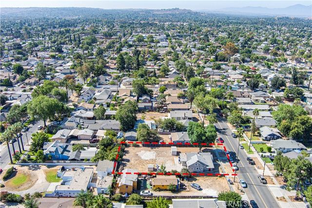3342 Eucalyptus Avenue, Riverside, CA 92507
