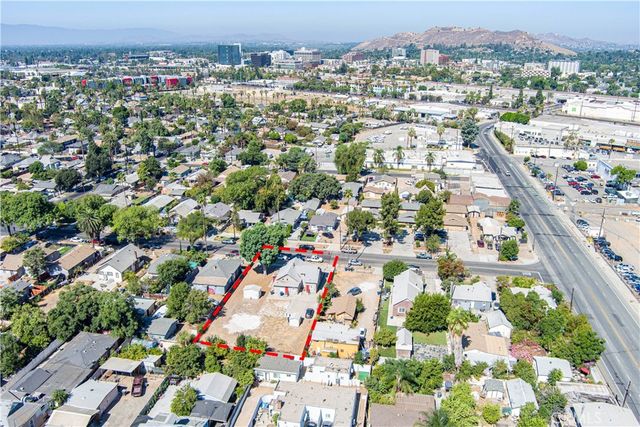 3342 Eucalyptus Avenue, Riverside, CA 92507