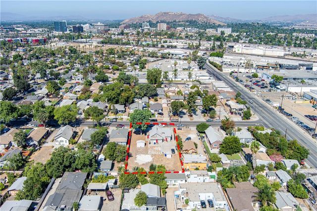 3342 Eucalyptus Avenue, Riverside, CA 92507